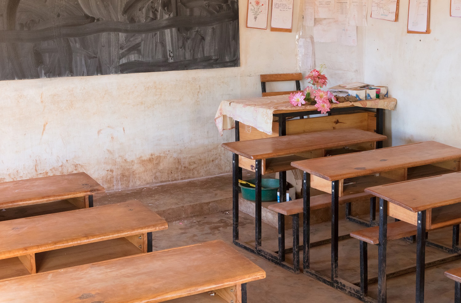 Image of desks in classroom