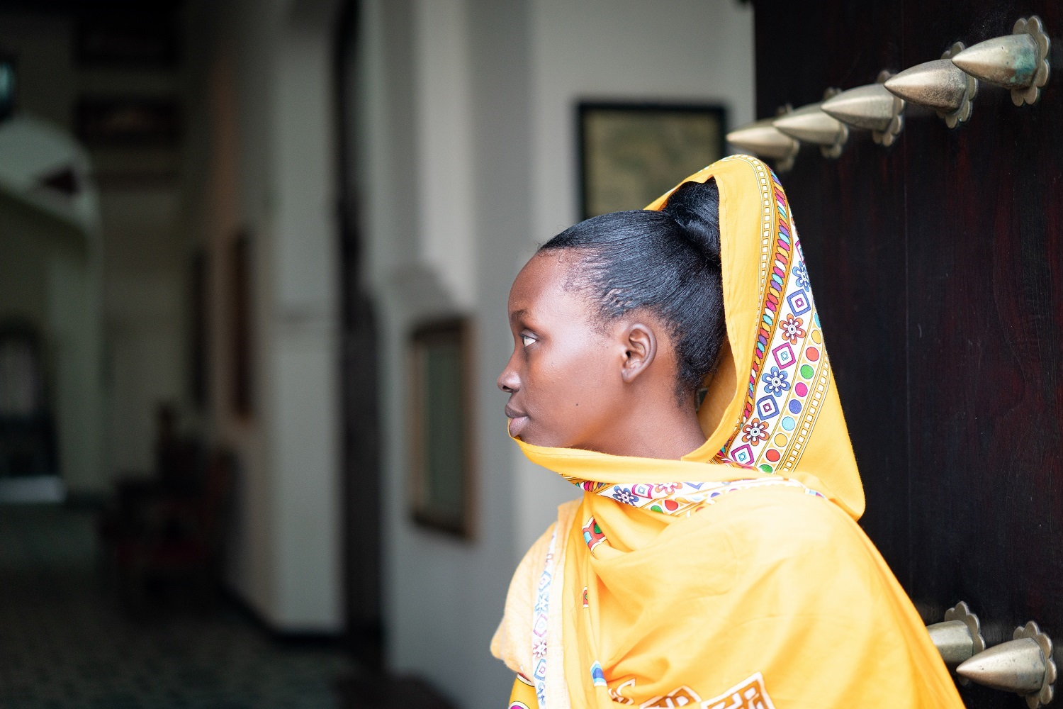 Image of woman in traditional african clothing