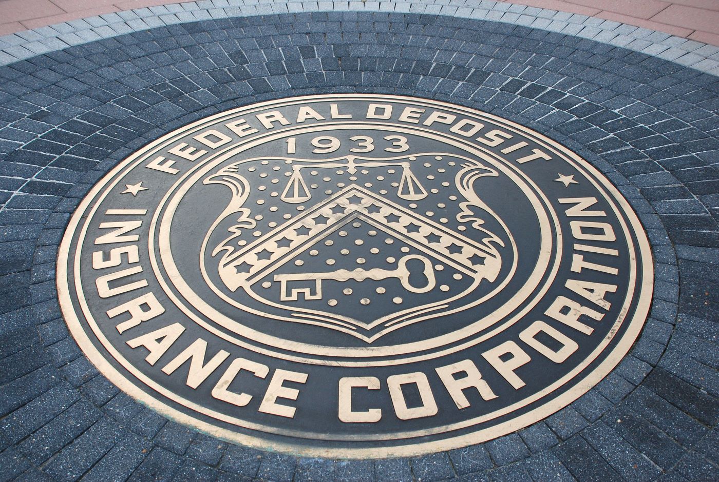 FDCI logo