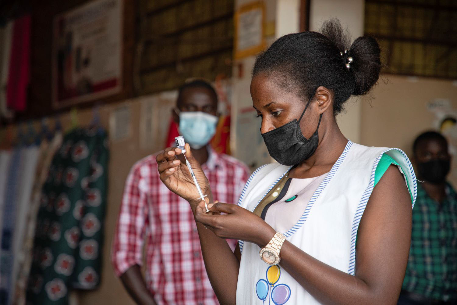 Vaccination exercise at Wandegeya market in Kampala.