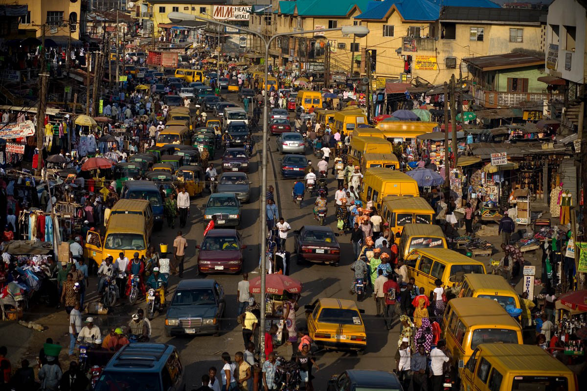 Ojuelegba at rush hour