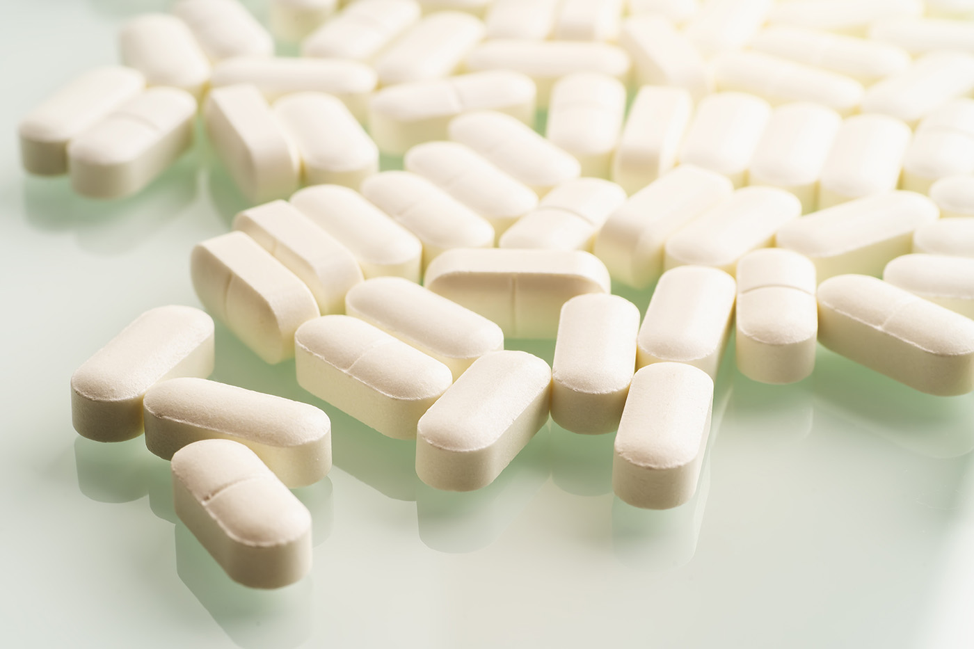 Vitamin supplement pills