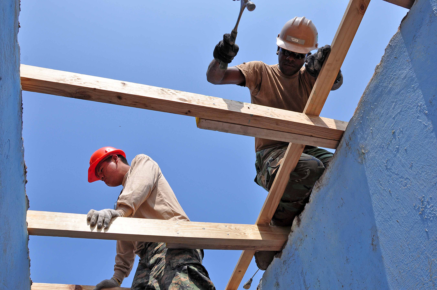 School contruction in Peru