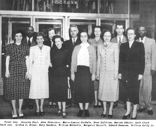 WB Staffers http://siteresources.worldbank.org/EXTARCHIVES/Images/early_staff.jpg